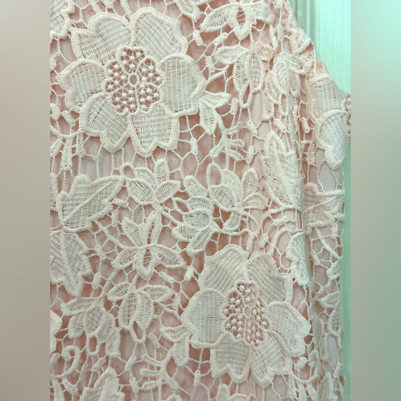 Alfani , Size 14W, Pink blouse - Picture 10 of 12